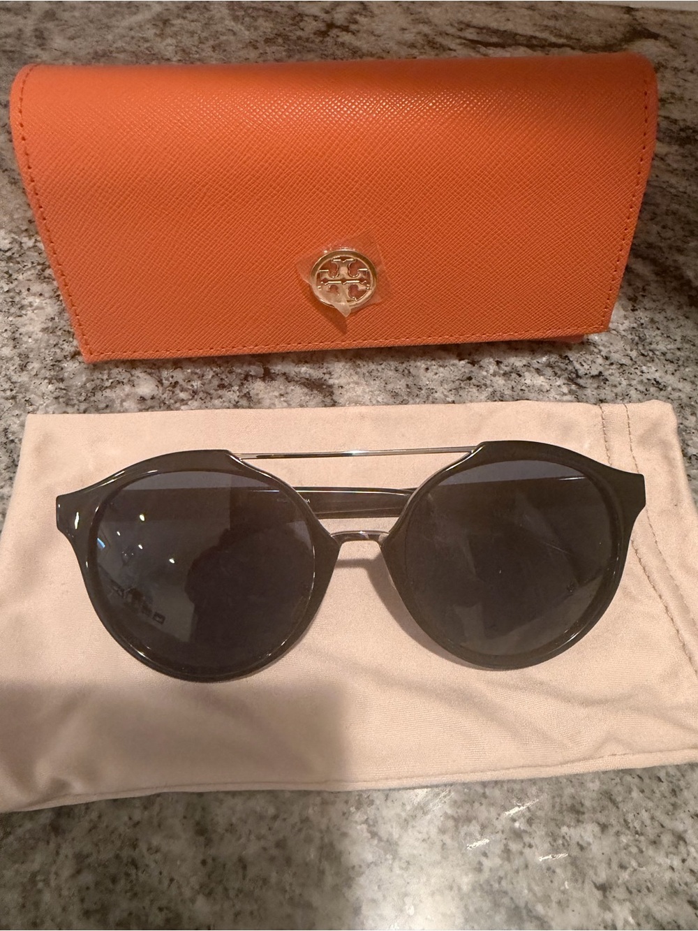 Tory Burch Black Round Sunglasses with Orange Case and Beige Pouch